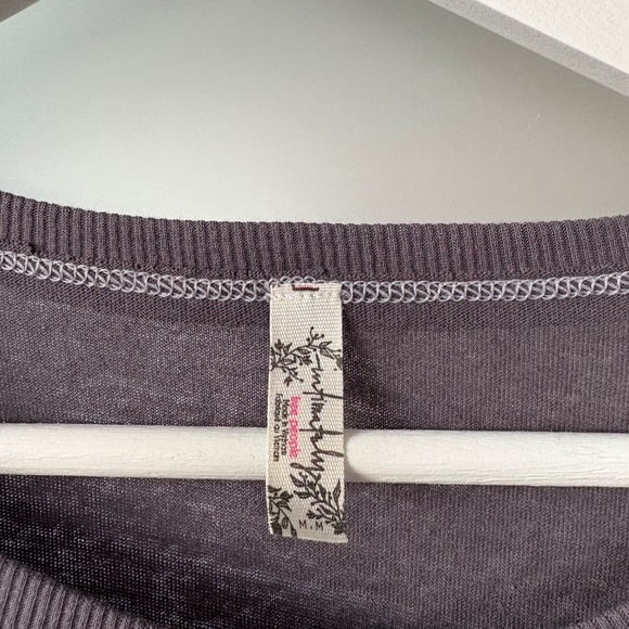 Grey Swing T-shirt from Intately by Free People NWT Sz. M - Picture 9 of 9